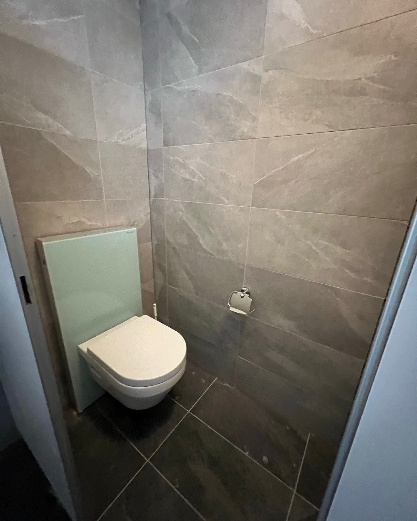 7 WC-Sanierungen für die Firma Schiller – 5